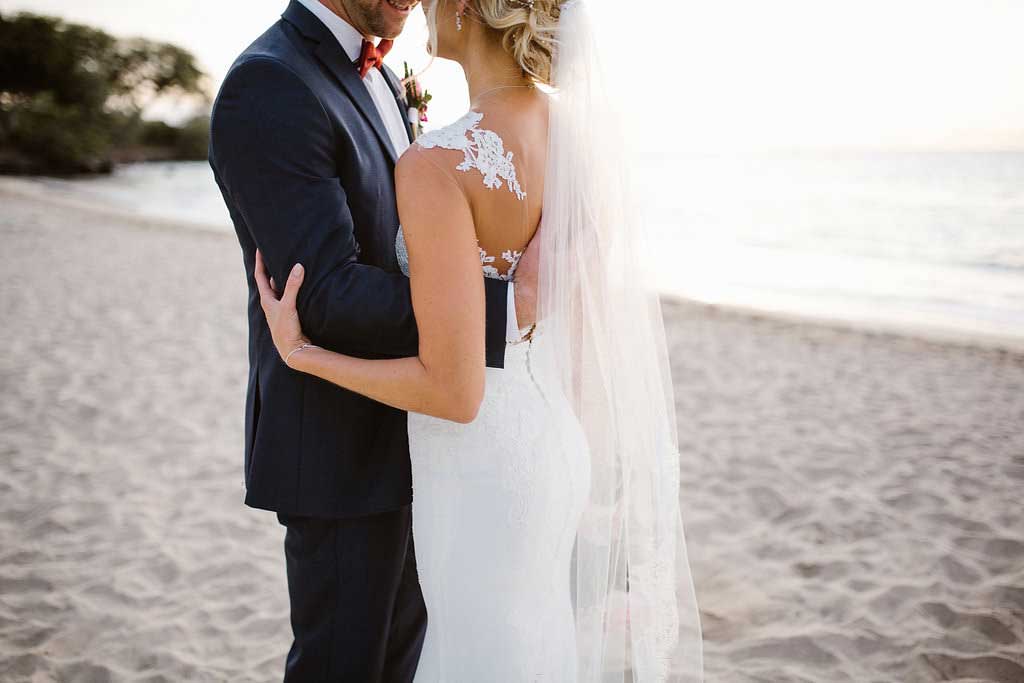 mauna kea beach hotel, big island wedding, hawaii wedding, hawaii wedding photographer, mauna kea beach hotel weddings, hawaii bride, hawaii venues, destination wedding, hawaii bride and groom