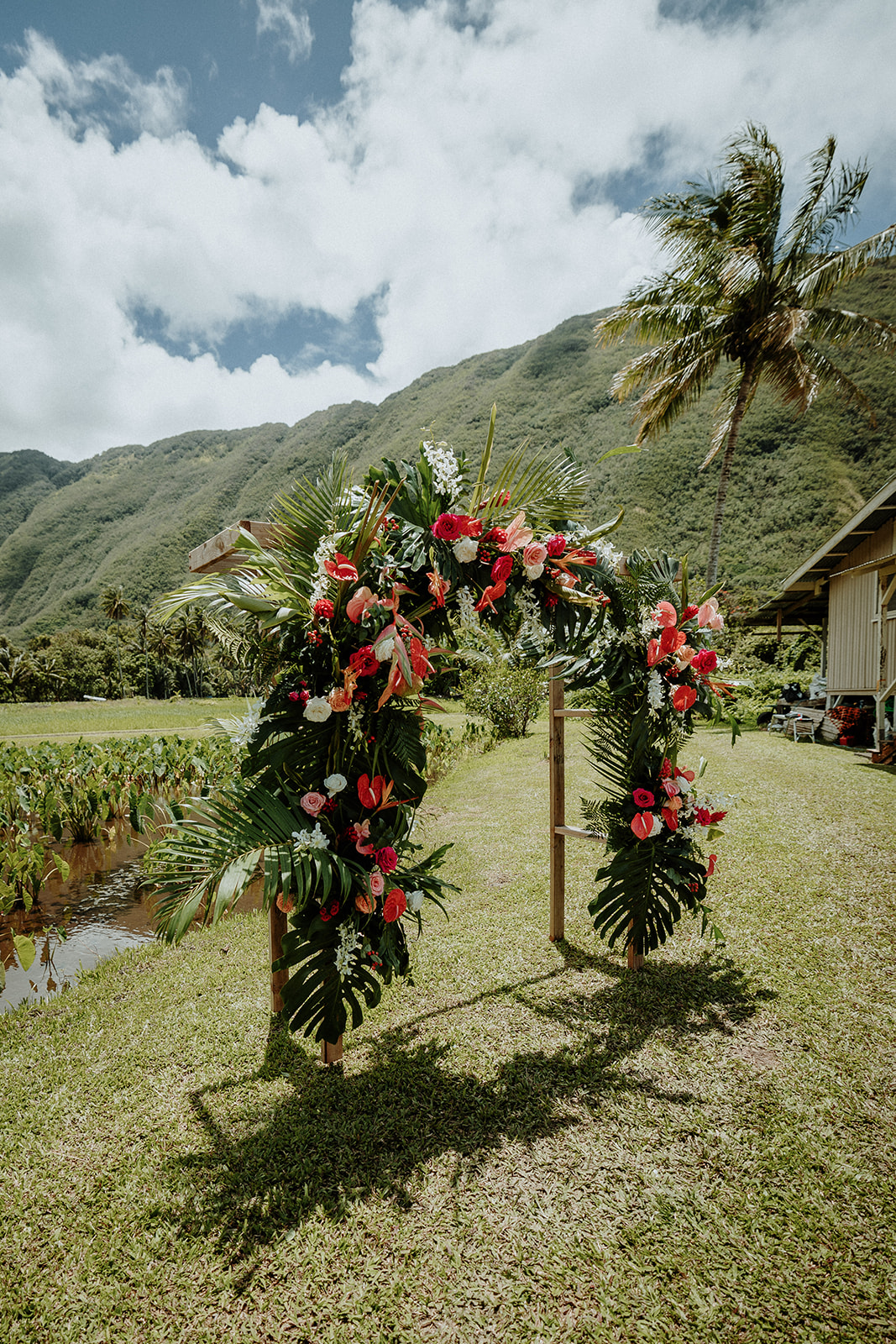 waipio valley, big island, big island must visit, big island wedding, big island weddings, hawaii bride, hawaii wedding decor