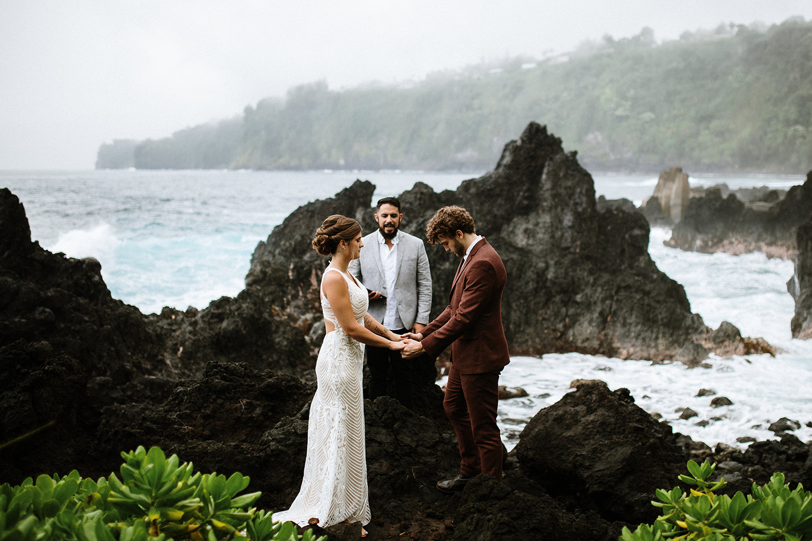 Big Island Elopement, Big Island elopement planning, kona weddings, hawaii photographer, hawaii wedding photos
